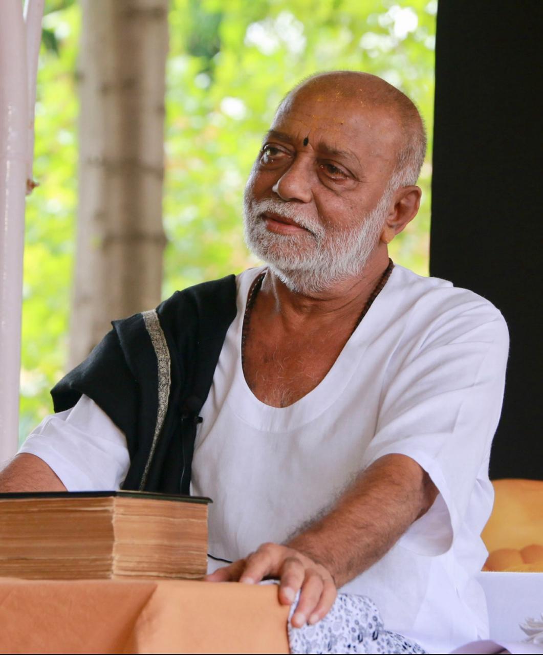 ગુજરાત અને દેશના વિવિધ વિસ્તારોમાં અકાળે અવસાન પામેલાઓને મોરારી બાપુની શ્રધ્ધાંજલિ અને પરિવારજનોને સહાય